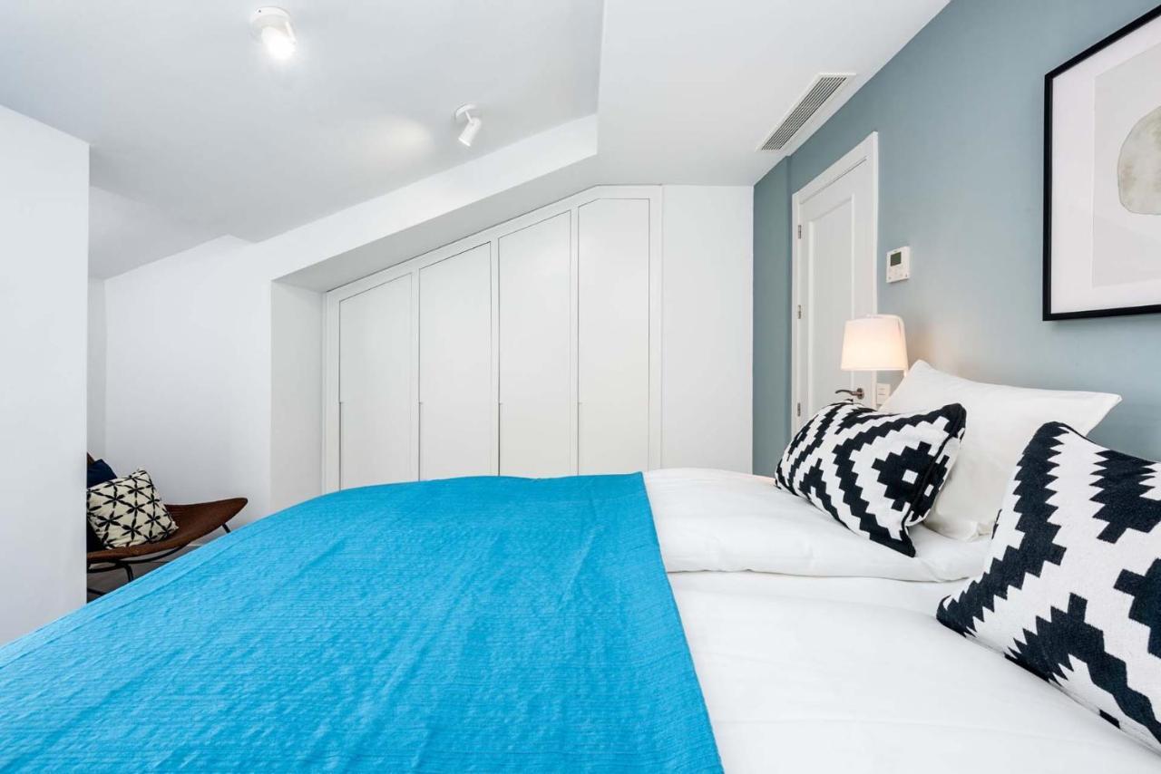 Merced Suites In Malaga By Solaga Holiday Homes Buitenkant foto