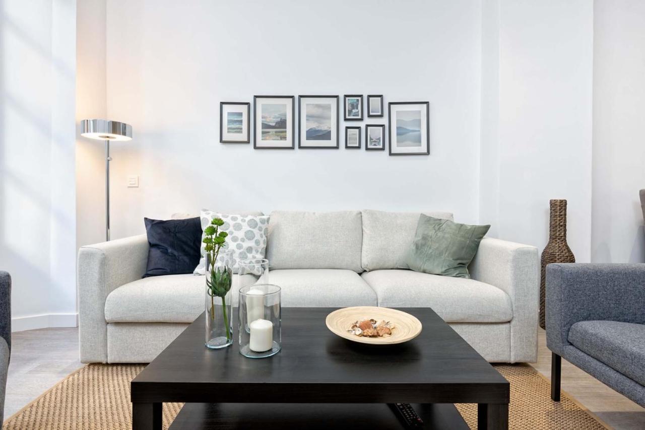 Merced Suites In Malaga By Solaga Holiday Homes Buitenkant foto