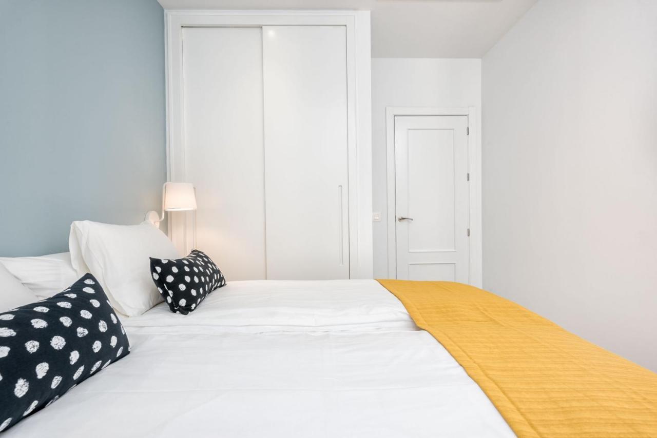 Merced Suites In Malaga By Solaga Holiday Homes Buitenkant foto