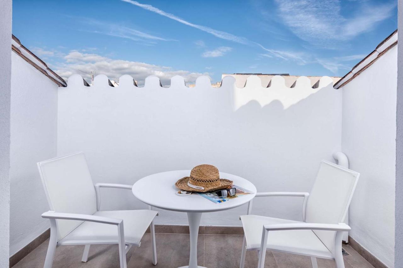 Merced Suites In Malaga By Solaga Holiday Homes Buitenkant foto