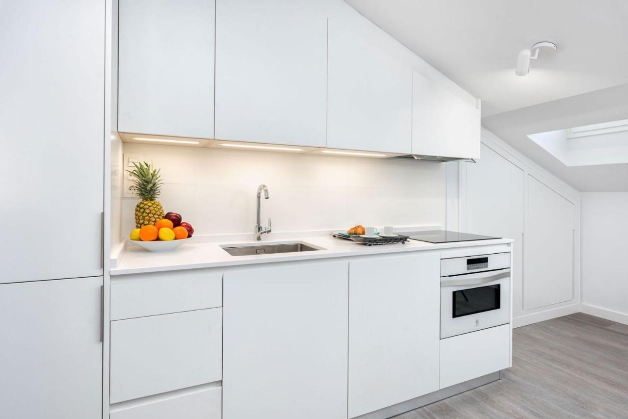 Merced Suites In Malaga By Solaga Holiday Homes Buitenkant foto