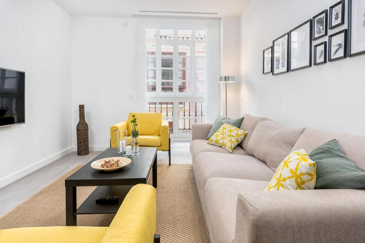 Merced Suites In Malaga By Solaga Holiday Homes Buitenkant foto