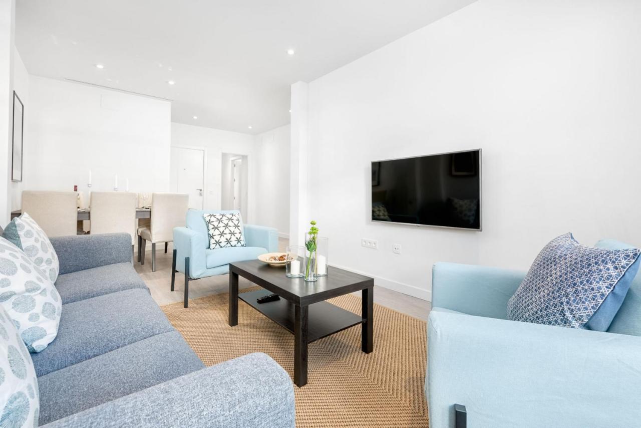 Merced Suites In Malaga By Solaga Holiday Homes Buitenkant foto