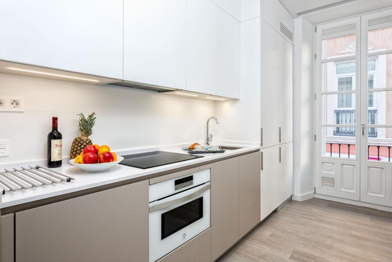 Merced Suites In Malaga By Solaga Holiday Homes Buitenkant foto