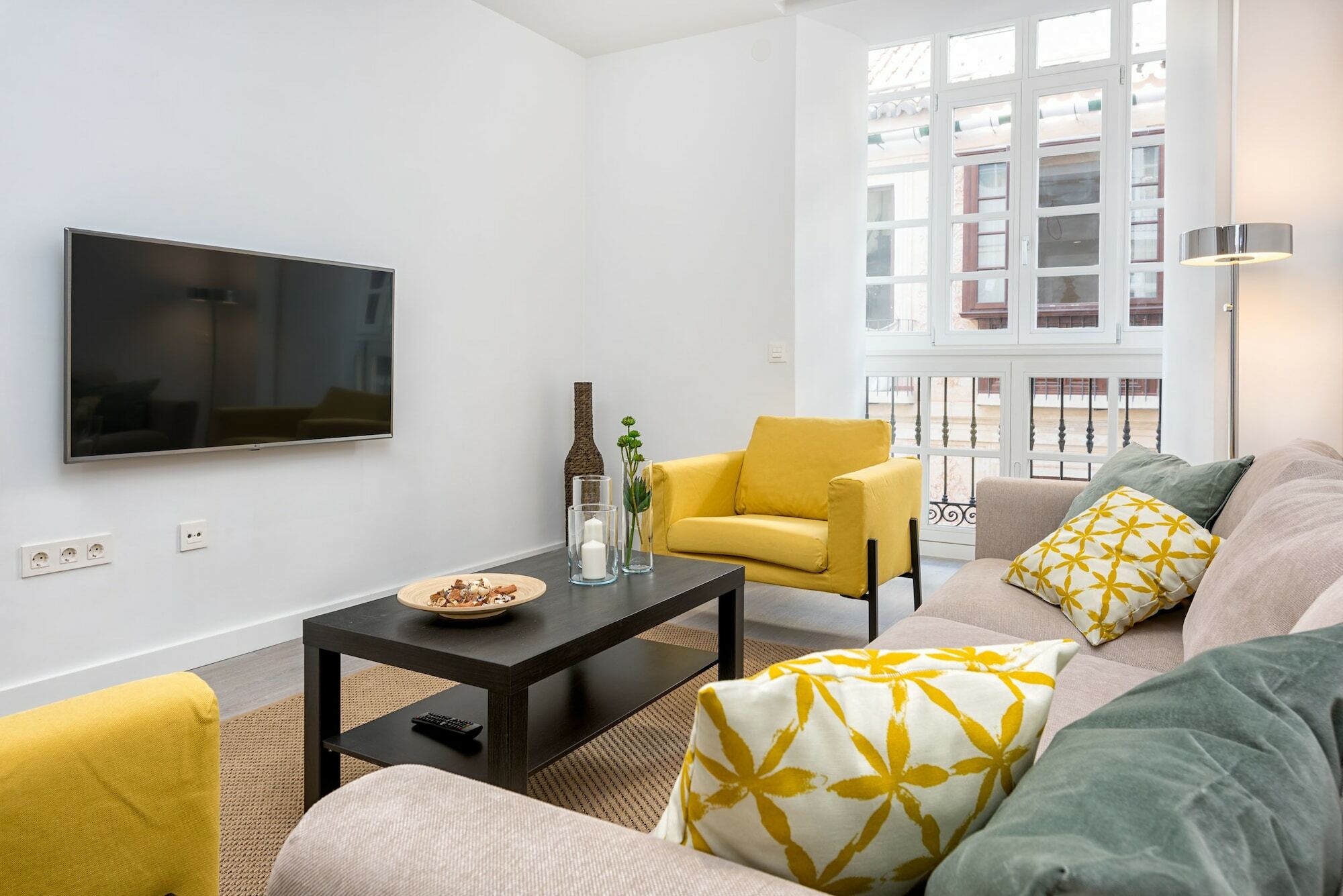 Merced Suites In Malaga By Solaga Holiday Homes Buitenkant foto